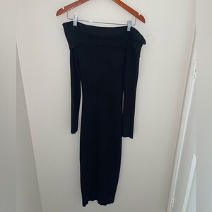 Chic Black Off-Shoulder Long Sleeve Dress